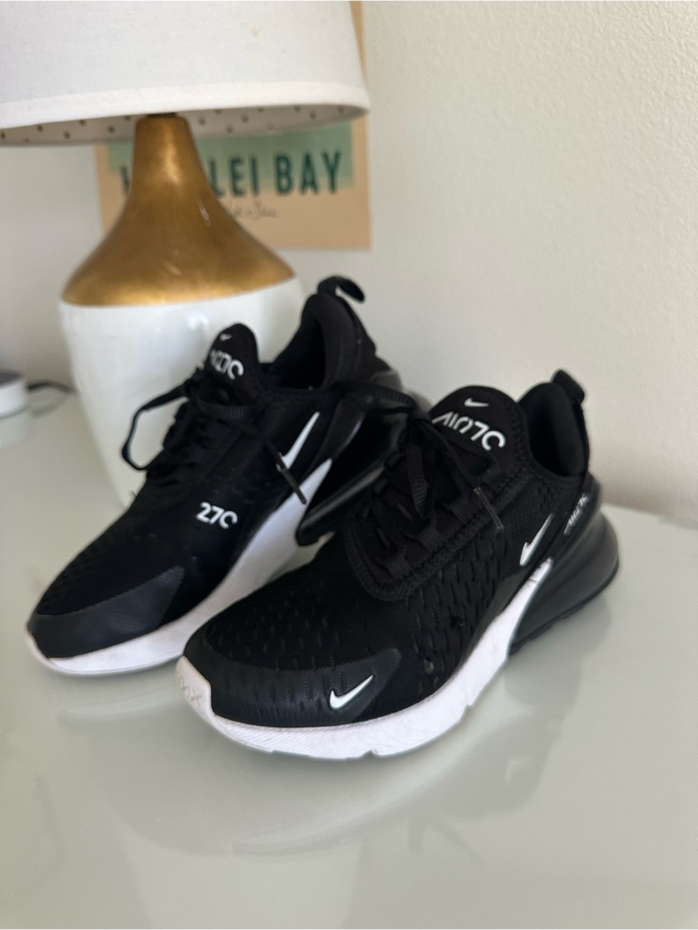Nike women’s Air Max 270 Black/White Sneakers